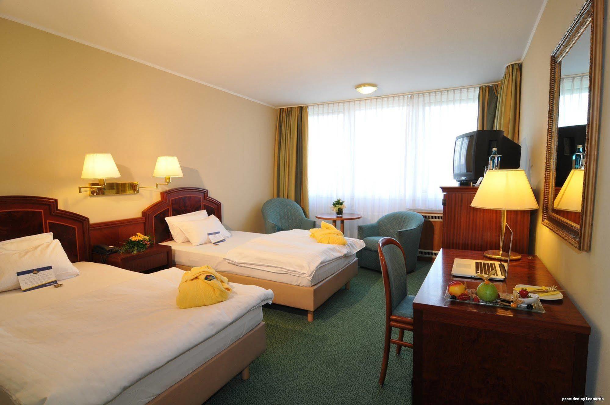 Leoso Hotel Leverkusen Luaran gambar