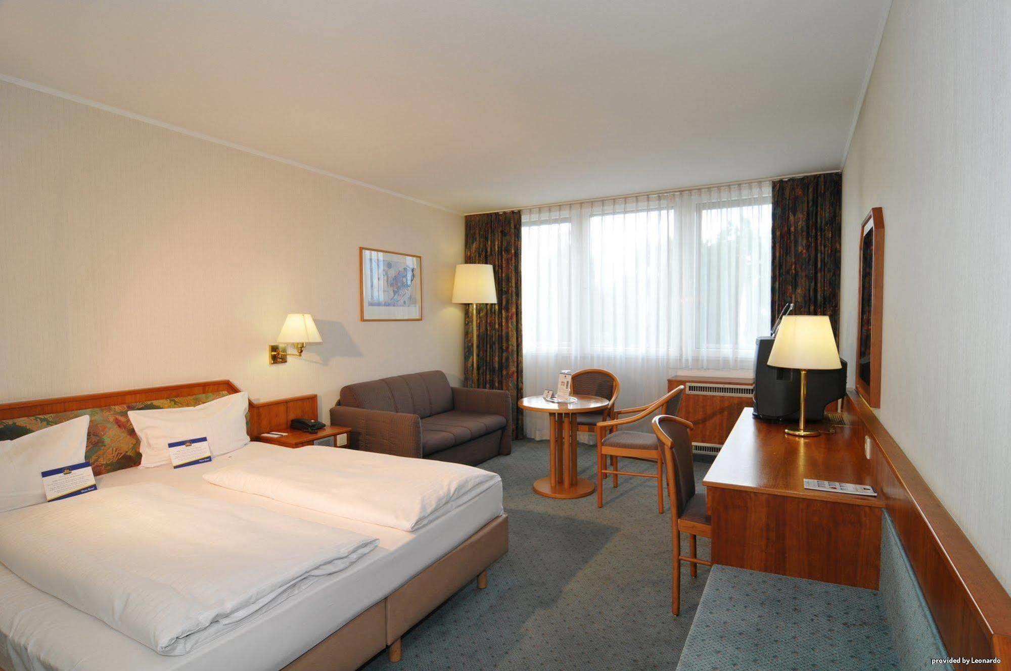 Leoso Hotel Leverkusen Luaran gambar